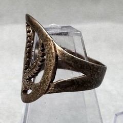 Vintage .925 Sterling Silver Cannabis Marijuana Leaf Ring Size 8 Unisex • JW06