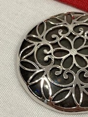 Vintage TH 14k Solid White Gold Mother Of Pearl Filigree MOP Round Pendant 4.13g