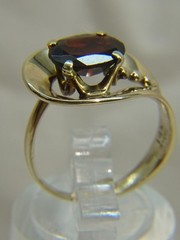 Vintage Unique MCM Tasco 14 K Gold 2 ct Oval Garnet Sz 6.5 Modernist Ring