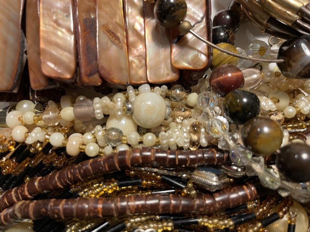 4Lb Mixed Mystery Jewelry Lot Vintage Mod Boho Beaded Necklaces Bracelets