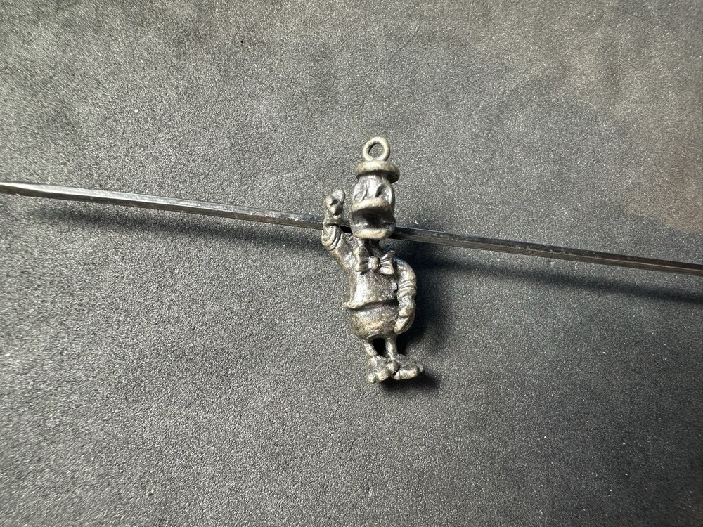5.31g Vintage Sterling Silver 925 Donald Duck Cartoon Character Disney Pendant M
