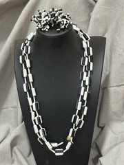 Vintage West Germany 48″ Black White Box Link Necklace Clip On Earrings READ