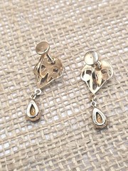 Art Nouveau Red Glass Screw Back Dangle Earrings Gold Tone