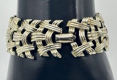 Vintage Coro Wide Linked Basket Weave Bracelet Gold-Tone Signed, Great Condition