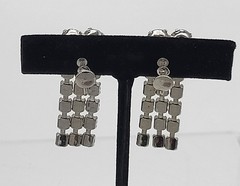Vintage 1+3/4″ screw back Rhinestone earrings, dangling swags