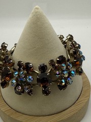 DeLizza & Elster (D &E) Juliana Cognac & Iridescent AB Rhinestone Bracelet 6.75”