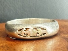 Vintage Sterling Silver Open Work Stackable Ring Size 4.5 Weight 2.5 Grams