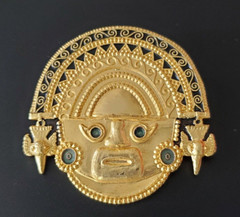 VINTAGE 18KT GOLD PLATED ENAMELED PERUVIAN INCA WARRIOR IMAGE PENDANT BROOCH