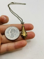 Vintage Art Nouveau Style Elegant Egyptian Greek Vase Bronze Tone 18 in Necklace