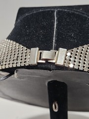70s Disco Art Deco 18″ Silvertone Mesh V-Neck Bib Collar Statement Necklace