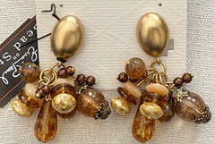 Vtg Erwin Pearl on Bead Street ~ Brushed Gold Brown Cluster Dangle Clip Earrings