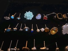 Lot Of Vintage Costume Jewelry Single Earrings Clip On Pierced Craft