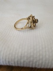 Vintage 18KT H.G.E Garnet Flower Ring – Size 8