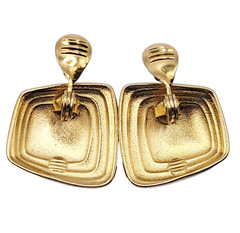 MONET Modernist Asymmetrical Gold Tone Clip On Classy vintage Earrings Signed