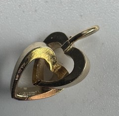 Gold Filled PPC Marked Double Open Hearts Inner Locking 12.25mm Pendant 0.6g