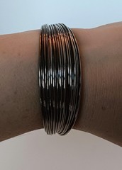 Vintage Silvertone Structured Wire Cuff Bracelet 6.75-7 in + some give