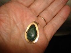Vintage Nice 14 Kt Solid Yellow Gold Green Turquoise Pendant Necklace