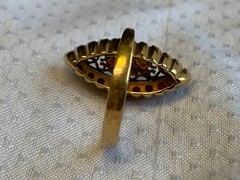 Vtg 18K Yellow Gold Ring 5.2g Fine Jewelry Size 7.75 Band Garnet Color *READ*