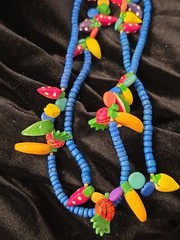 VINTAGE 80s PETITE SOPHITICATE FRUIT CHARM MULTIPLE STRAND COLORFUL 28″ NECKLACE