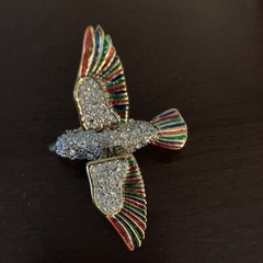 Gold tone colorful bird pin with rhinestones and moveable wings