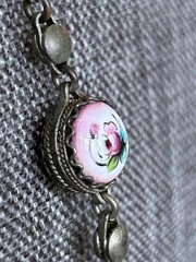 Vtg Hand Painted Enamel Rostov Finift USSR necklace flowers Oxidized Station 21″