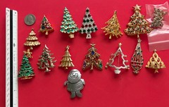 VINTAGE CHRISTMAS TREE BROOCH PIN LOT BOOK PIECE WEISS JJ ATTRUIA 1928 MCM 16p N