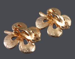 Vintage PARK LANE CLIP-ON EARRINGS Shamrock 4-Leaf Clover GOLD & WHITE/SILVER