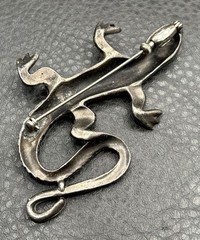 Vintage HUGE Old Pot Metal Lizard Gecko Brooch Pin Red Enamel Eyes Figural
