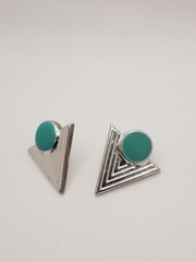 1970’s-80’s Era Stylish Stud/ Post Earrings Vintage Fashion Jewelry Plastic Nice