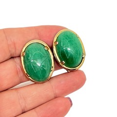 Vintage JJJ Co 1 /20 12k gold filled green jade carved scarab clip on earrings