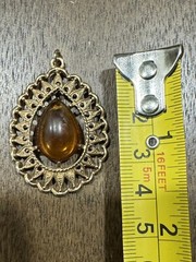 Vintage 1974 Sarah Coventry Amber Teardrop Goldtone Pendant 1.5”