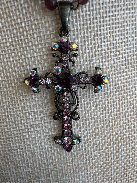 VTG Signed VCLM Victorian Gothic Cross Pendant Necklace Rhinestone Crystal