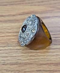 Vintage Lucite Ring Floral Statement Large Oversized Size 7 Unique Unusual Rare
