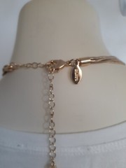 CHICO’S women necklace gold tone 24 inch long NWOT excellent condition