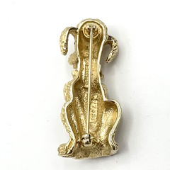 BOUCHER vintage dog brooch – gold-tone sitting poodle w/ bow pin – 7702P signed