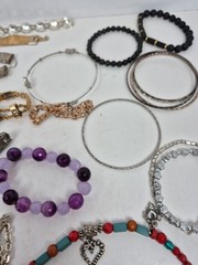 Lot of 30+ Mixed Materials Bracelets Bangle Stretch Cuff Metal Plastic Stone