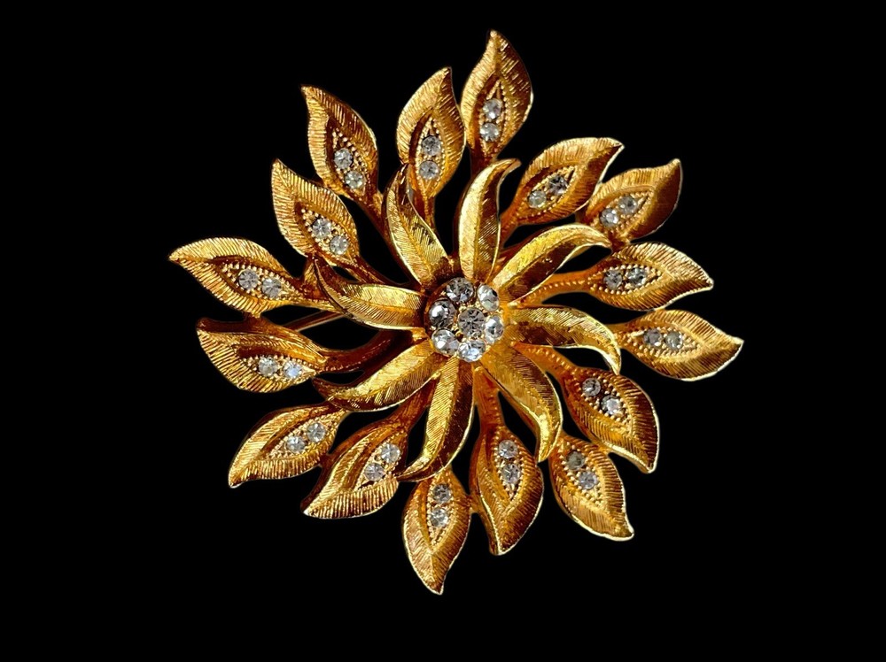 VTG Eisenberg © Rhinestone Dahlia Floral Leaf Burst Brooch Signed Mid Century