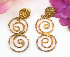 SPIRAL DANGLE EARRINGS Vintage Pierced Post Goldtone Handcrafted Tolarams 2 5/8″