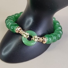 Glass Beaded Stretch Bracelet Green Faux Jade Asian Gold Tone 6.5″
