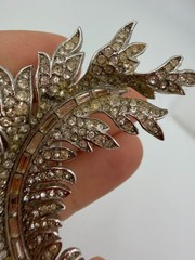 Vintage Brooch Trifari Feather Rhinestone Clear AS IS DAMAGED PJ