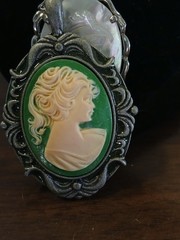 Lot of 4 Cameo Pendants Carved Shell Silver Tone With Pearl Necklace & Bracelet