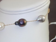 Vintage 14-18mm Gray Black White Baroque Pearl V Necklace 14k 17.75” Tahitian