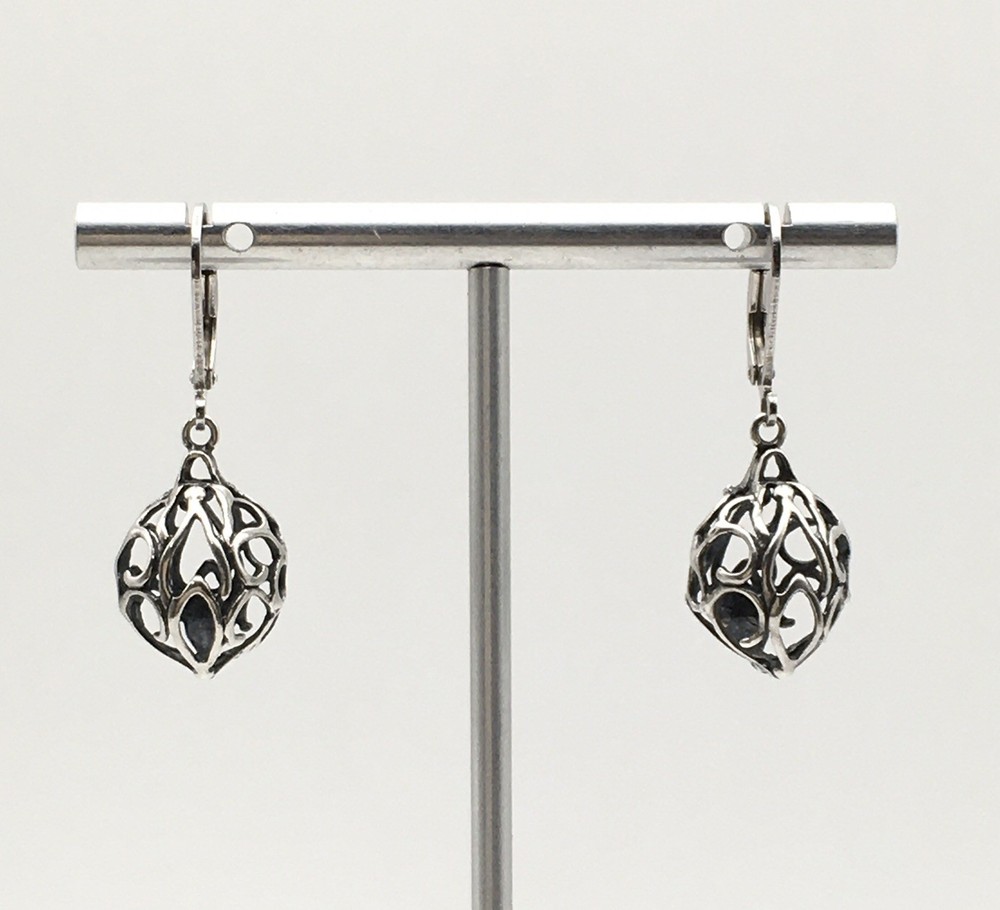 Vintage Sterling Silver Filigree Sphere Ball Leverback Dangle Earrings 3.6g #08