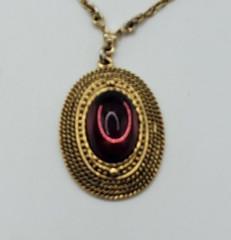 Gold Tone Amethyst Pendent an Necklace Stamped 1928