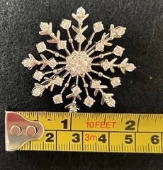 JCM 925 Sterling Silver Snowflake Pin/brooch With Cubic Zirconia China