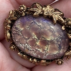 BLUE PURPLE IRRDESCENT SAPHIRET COLOR CABOCHON FOILED ART GLASS METAL PINCHBECK