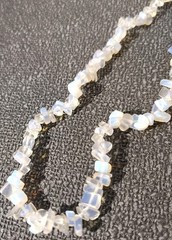Vintage Opalite Chip Bead Necklace, Approximately 16 Inches. BEAUTIFUL 😍