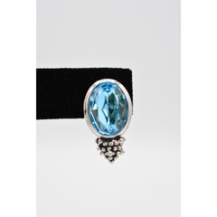 Vintage Crystal Earrings Shiny Blue Rhinestone Chunky Silver Tone Signed BinW