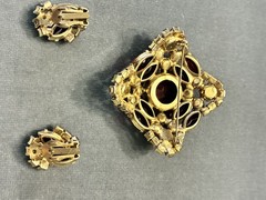 VTG JULIANA DeLIZZA ELSTER RED FUCHSIA RHINESTONE BROOCH EARRINGS SET PARURE