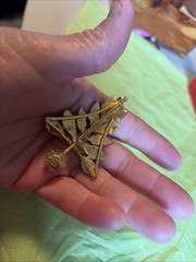 Vintage Rare Signed Original By Robert Christmas Tree Brooch-Green Ivy Branches